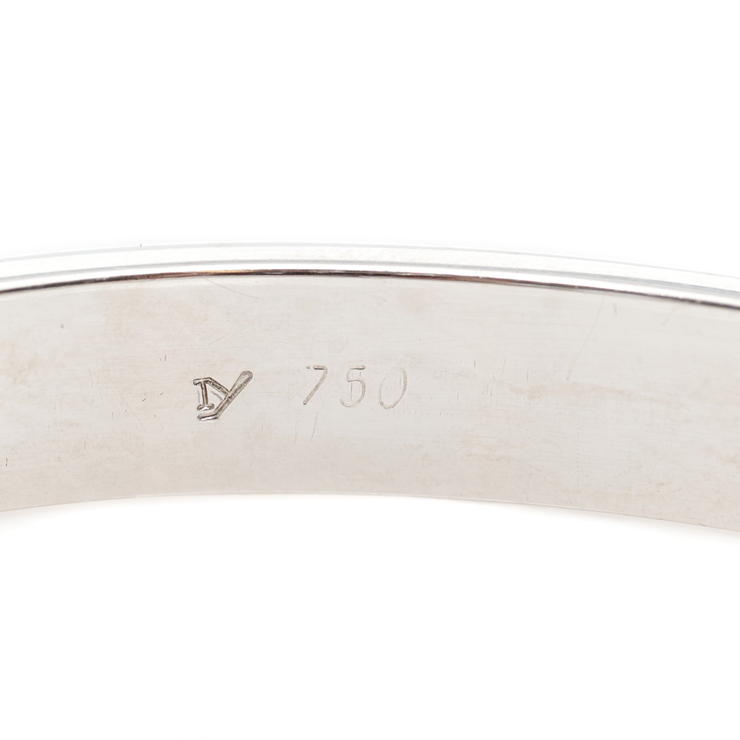 18K White Gold 6 Diamond LOVE Bracelet 16