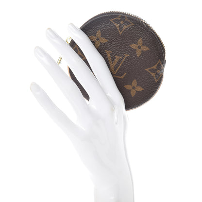 Louis Vuitton Monogram Round Coin Purse 2 of 8