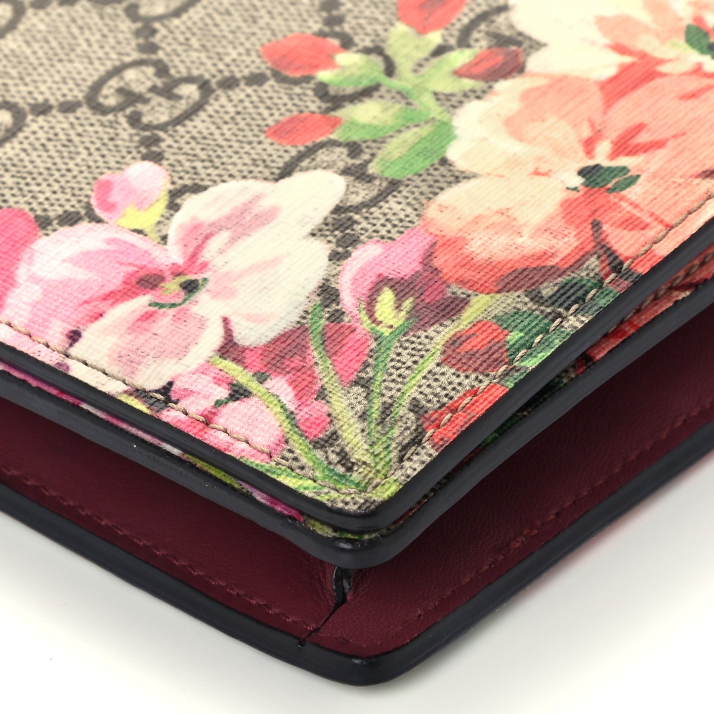 GG Supreme Monogram Blooms Chain Wallet Beige Multicolor Dry Rose