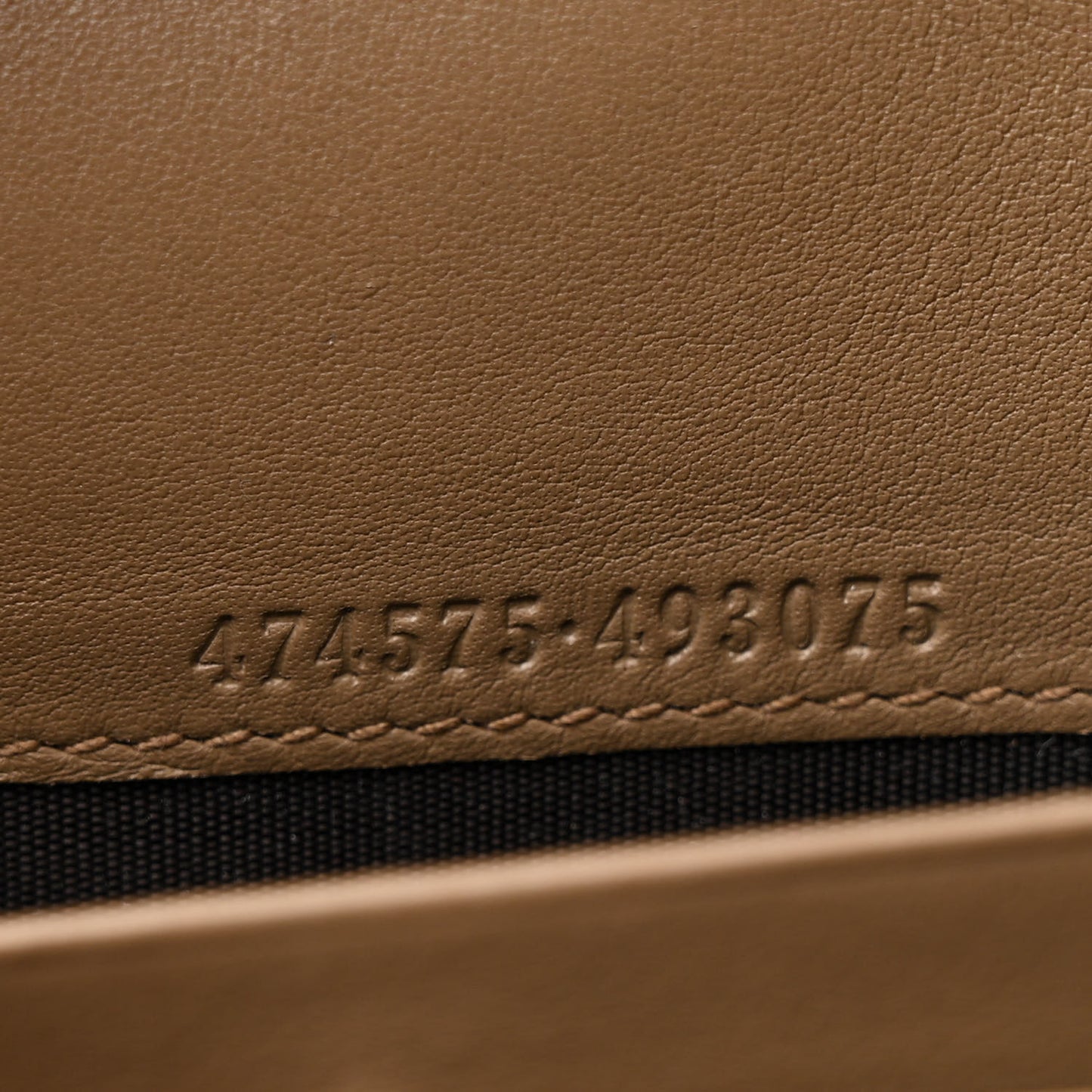 Velvet Matelasse GG Marmont Chain Wallet Taupe