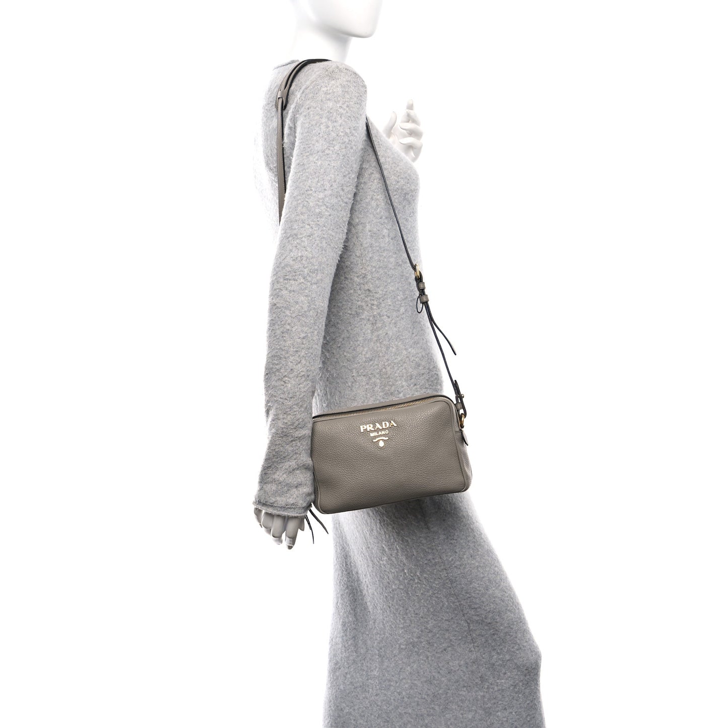 Vitello Daino Medium Double Zip Shoulder Bag Argilla