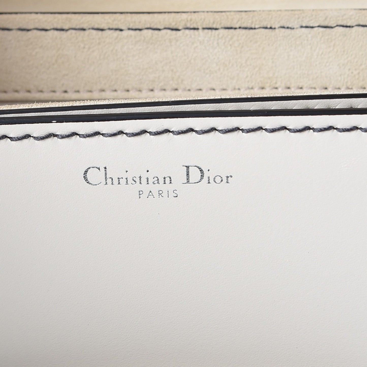 Smooth Calfskin Dio(r)evolution Flap Bag Off White