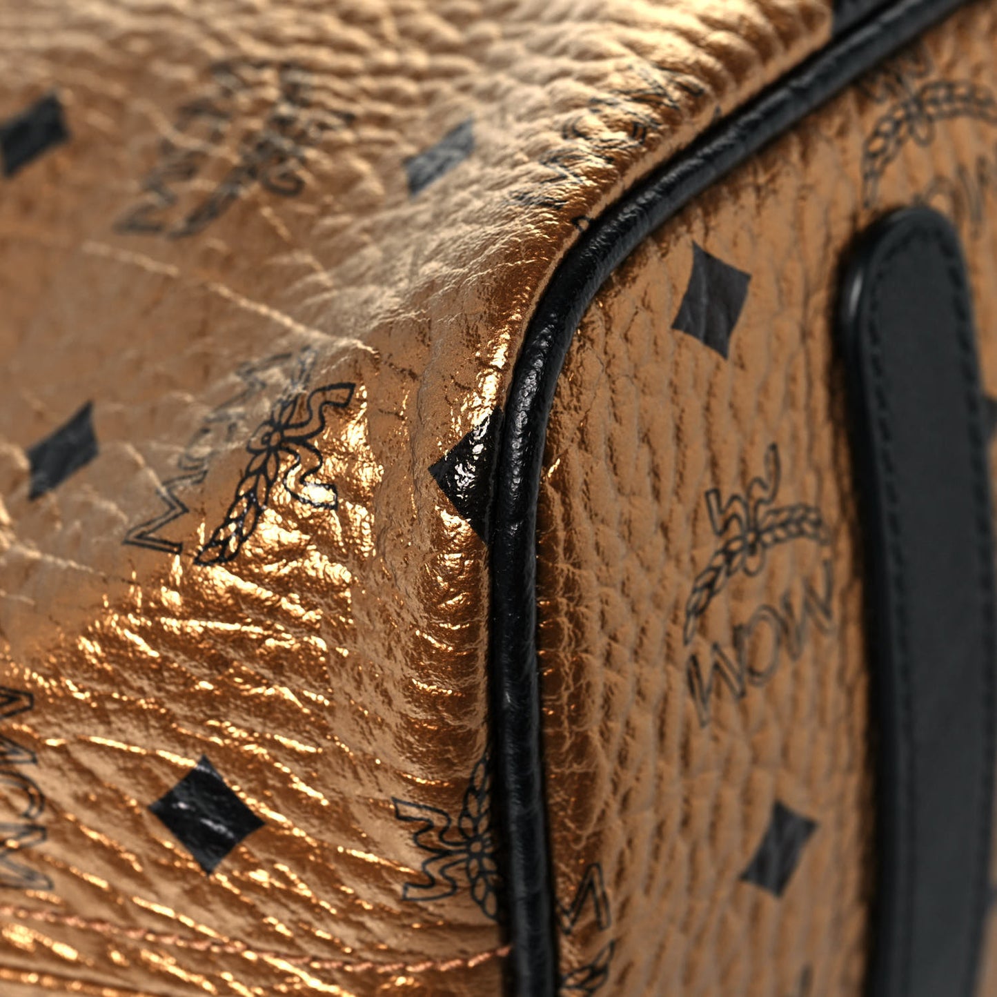 Metallic Visetos Medium Shopper Tote Gold