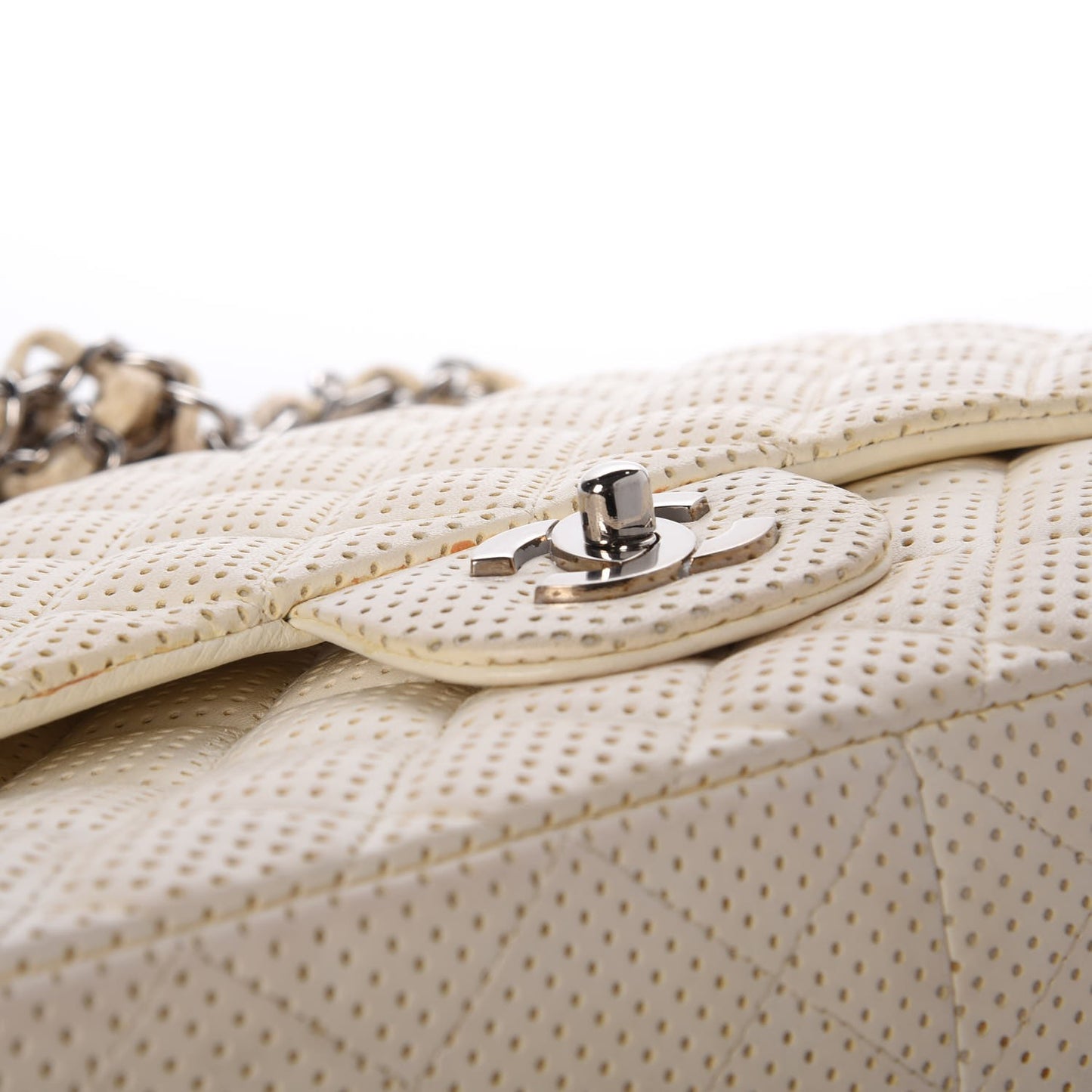 Lambskin Perforated Jumbo Single Flap White