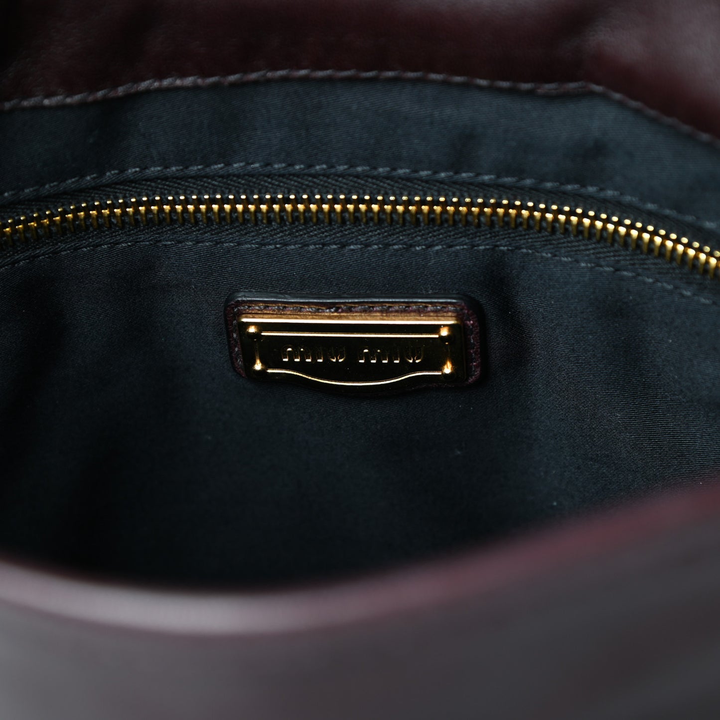 Nappa Matelasse Coffer Hobo Prugna