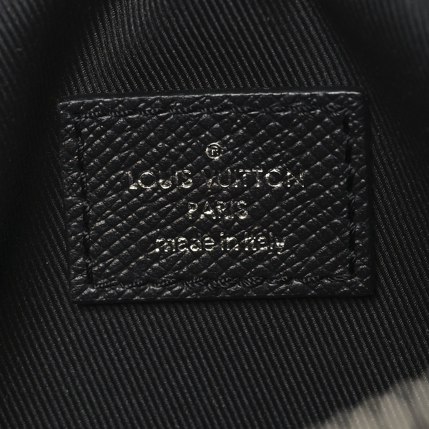 Louis Vuitton Taiga Monogram Outdoor Bumbag Black 6 of 9