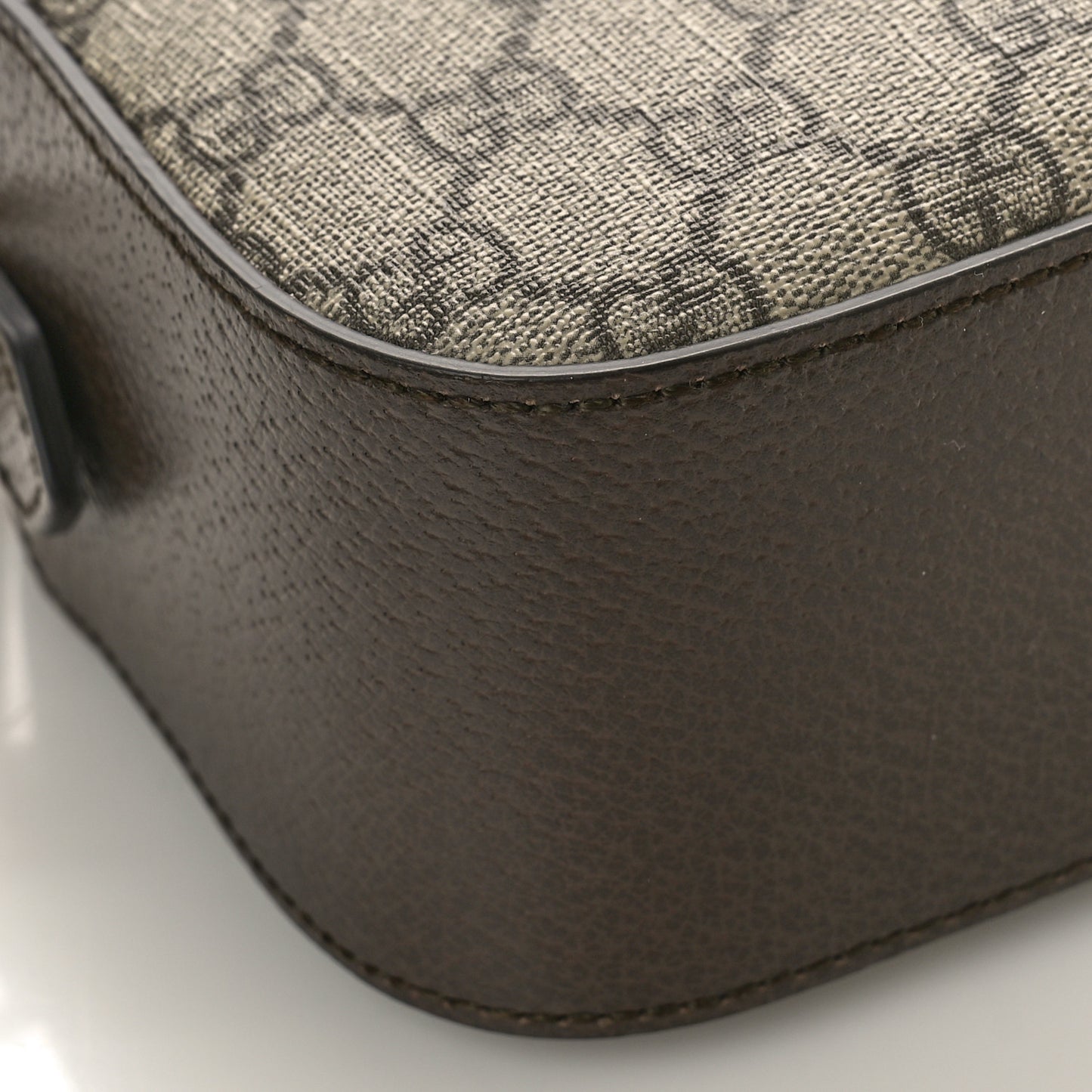 GG Supreme Monogram Web Neo Vintage Shoulder Bag Beige New Acero Crop