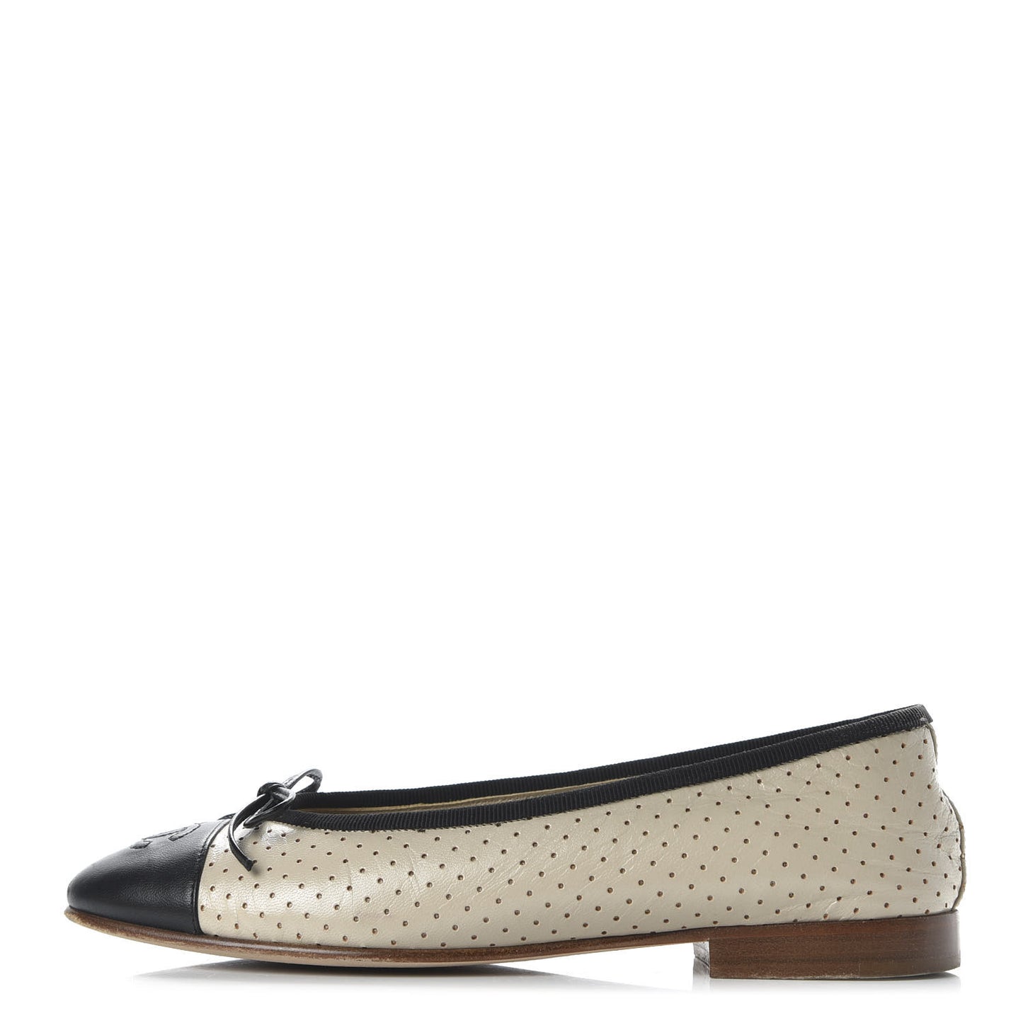 Lambskin Perforated Cap Toe Ballerina Flats 36 Beige Black