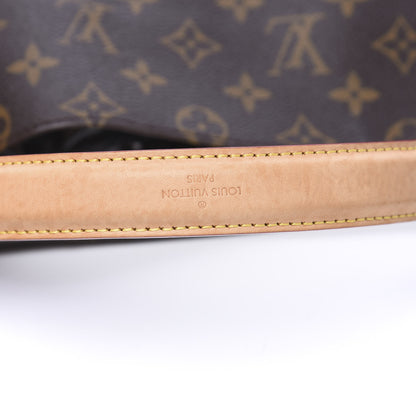 Louis Vuitton Monogram Metis 9 of 11