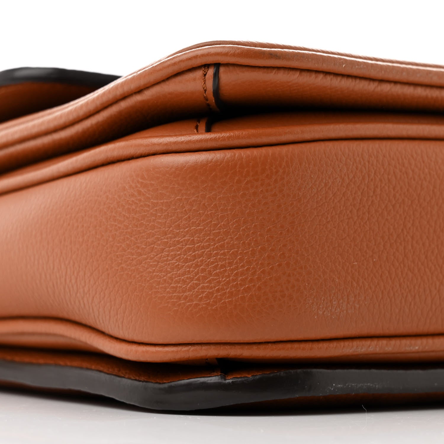 Louis Vuitton Grained Calfskin Lockme Oxford Cognac 9 of 11