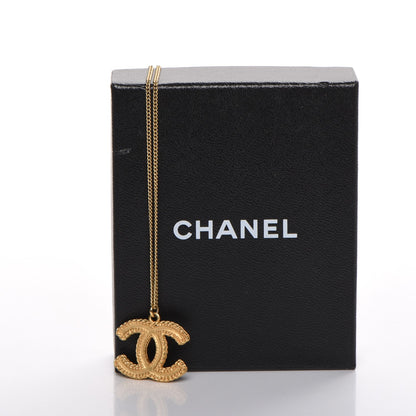Chanel Enamel CC Necklace Gold 6 of 6