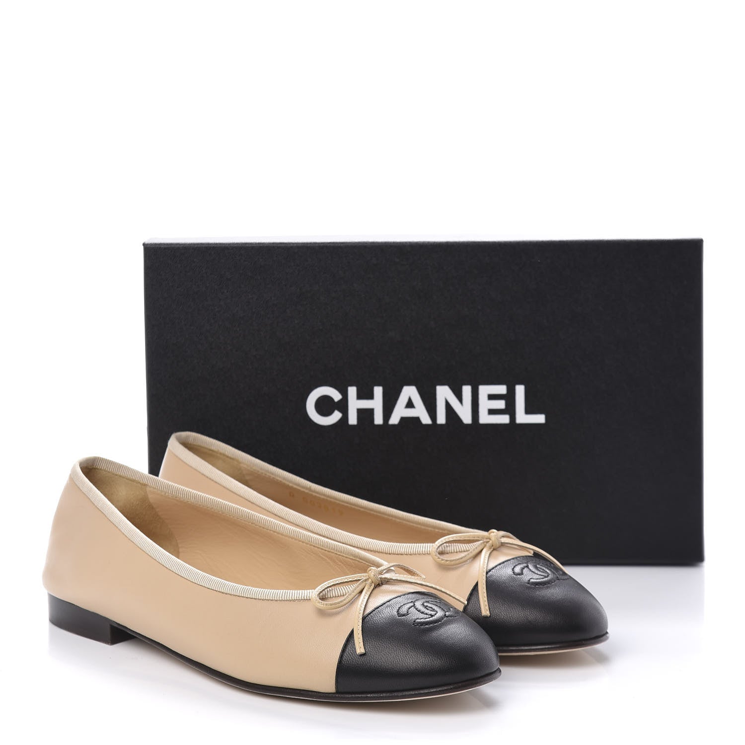 Chanel Lambskin Cap Toe CC Ballerina Flats 40 Beige Black 9 of 9