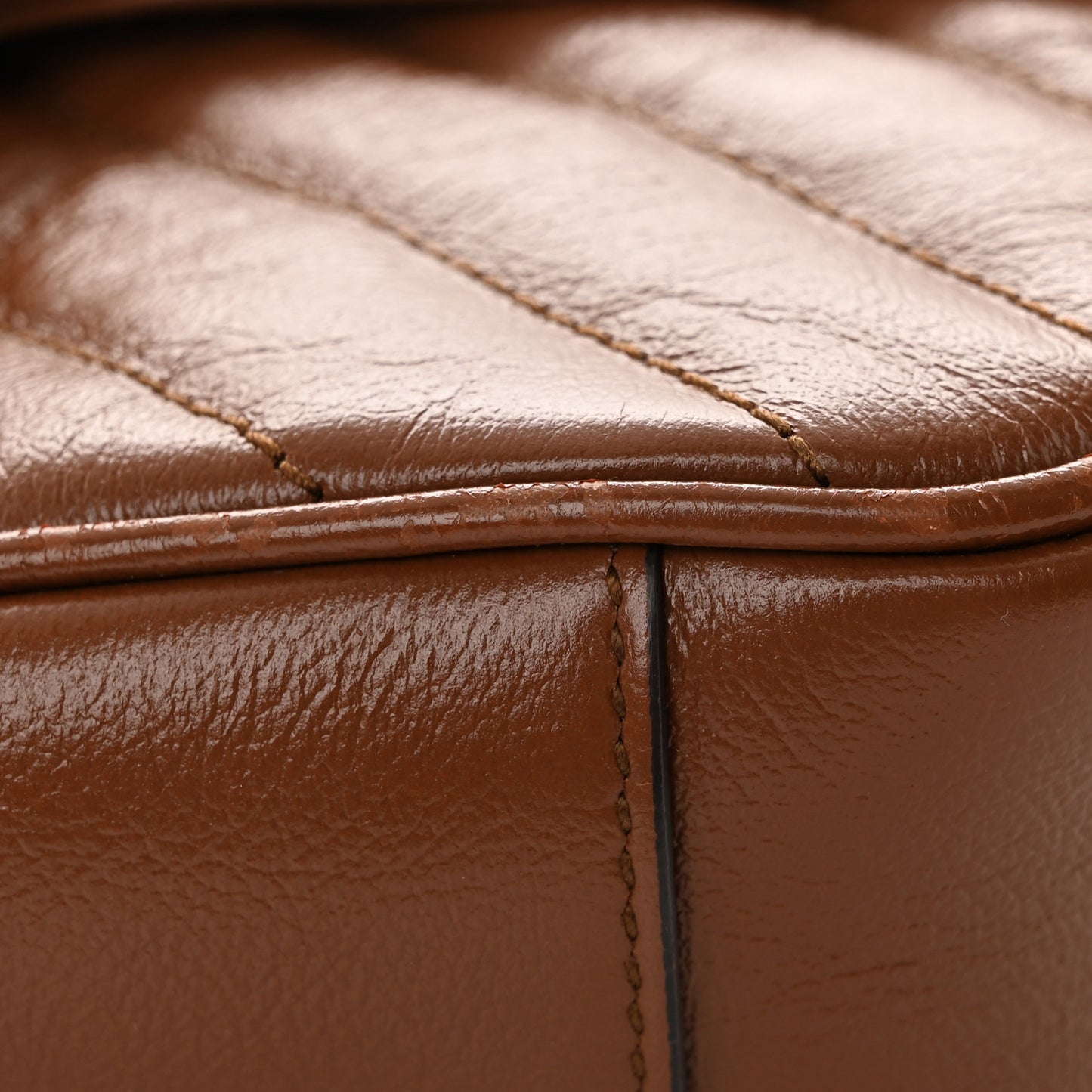 Azalea Calfskin Matelasse Diagonal Mini GG Marmont Shoulder Bag Cuir