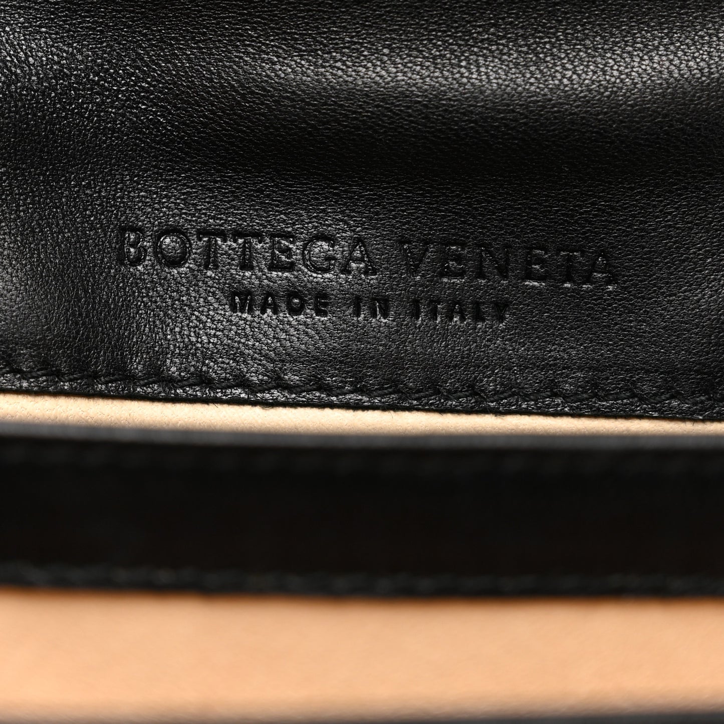 Patent Embossed Box Clutch Clutch Black