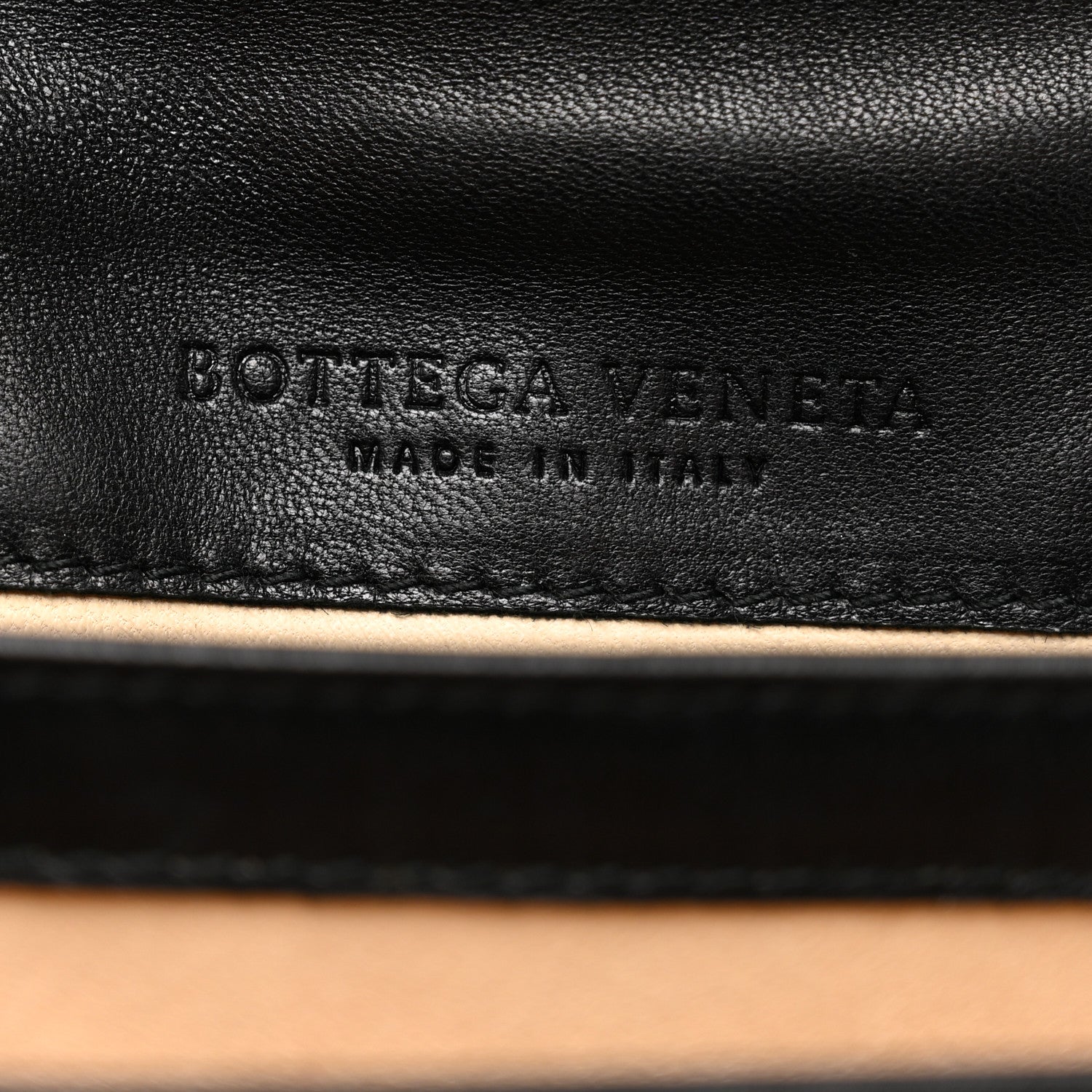 Bottega Veneta Patent Embossed Box Clutch Clutch Black 7 of 8