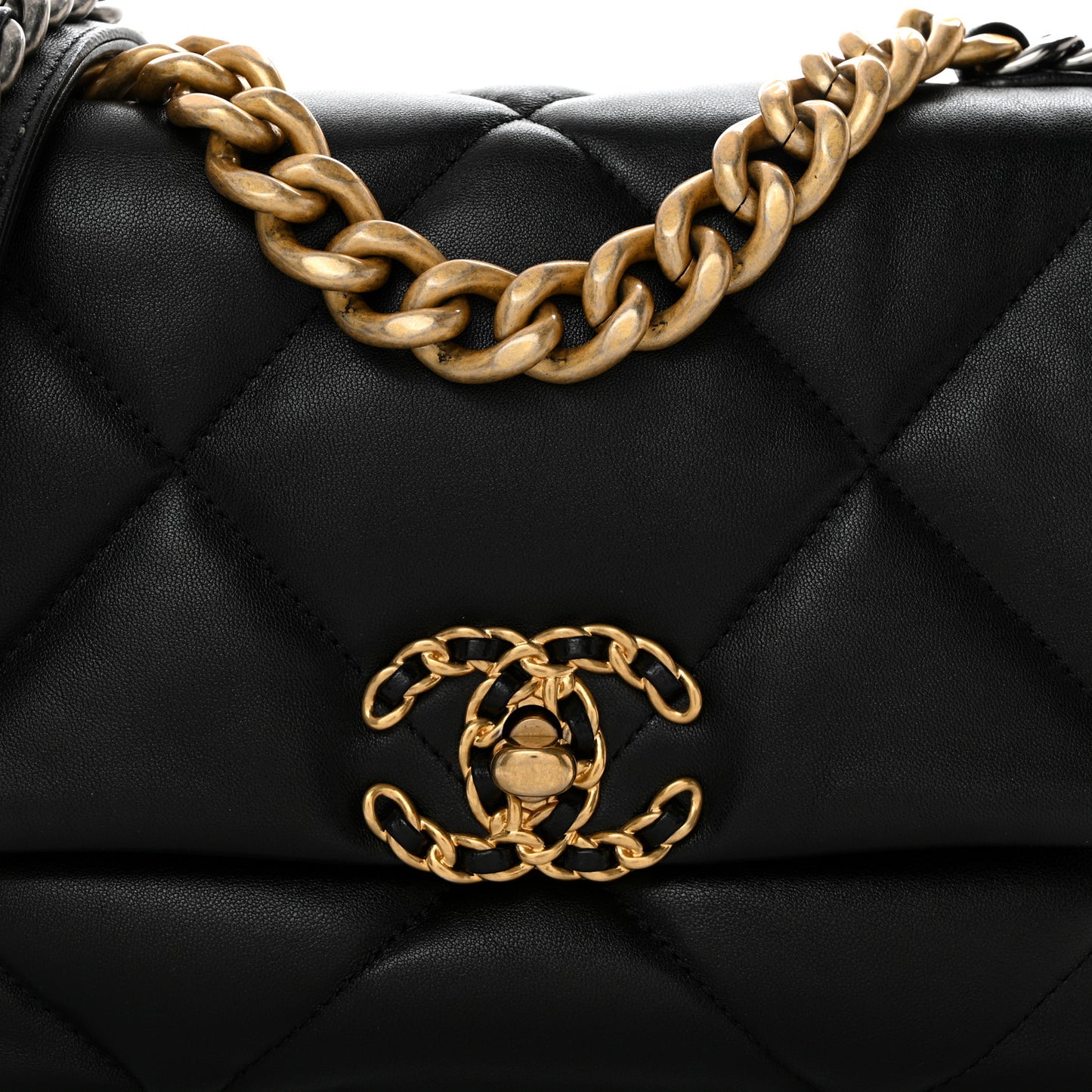 Goatskin Quilted Medium Chanel 19 Flap Black