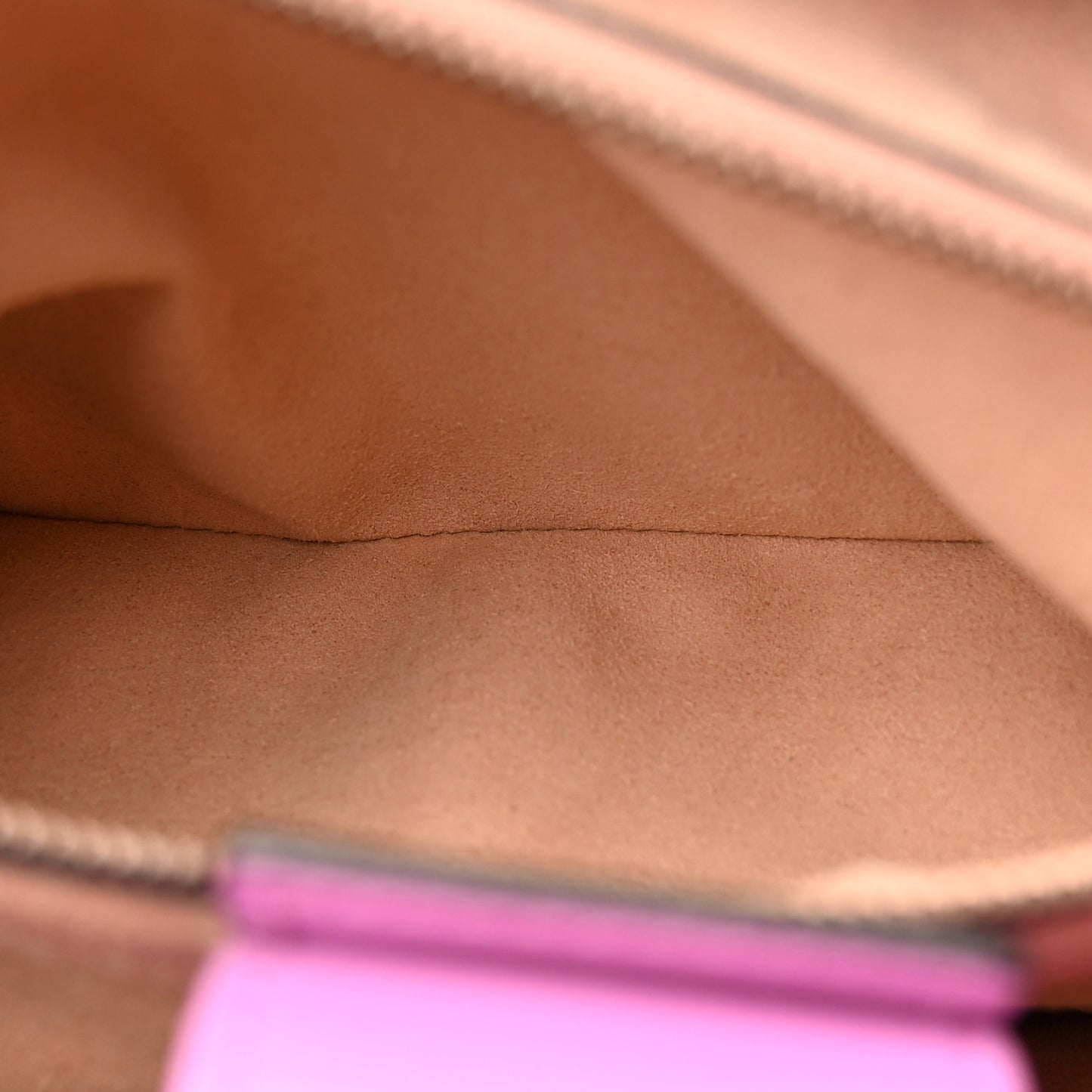 Calfskin Matelasse Small GG Marmont Tote Candy Mousse