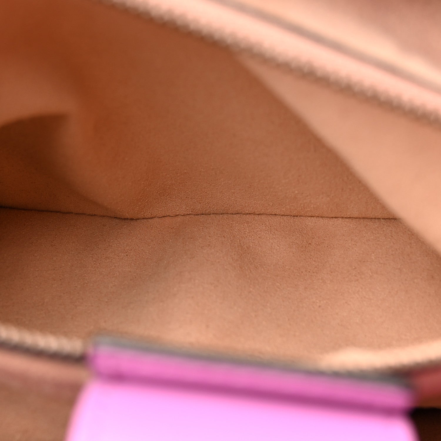 Gucci Calfskin Matelasse Small GG Marmont Tote Candy Mousse 6 of 14
