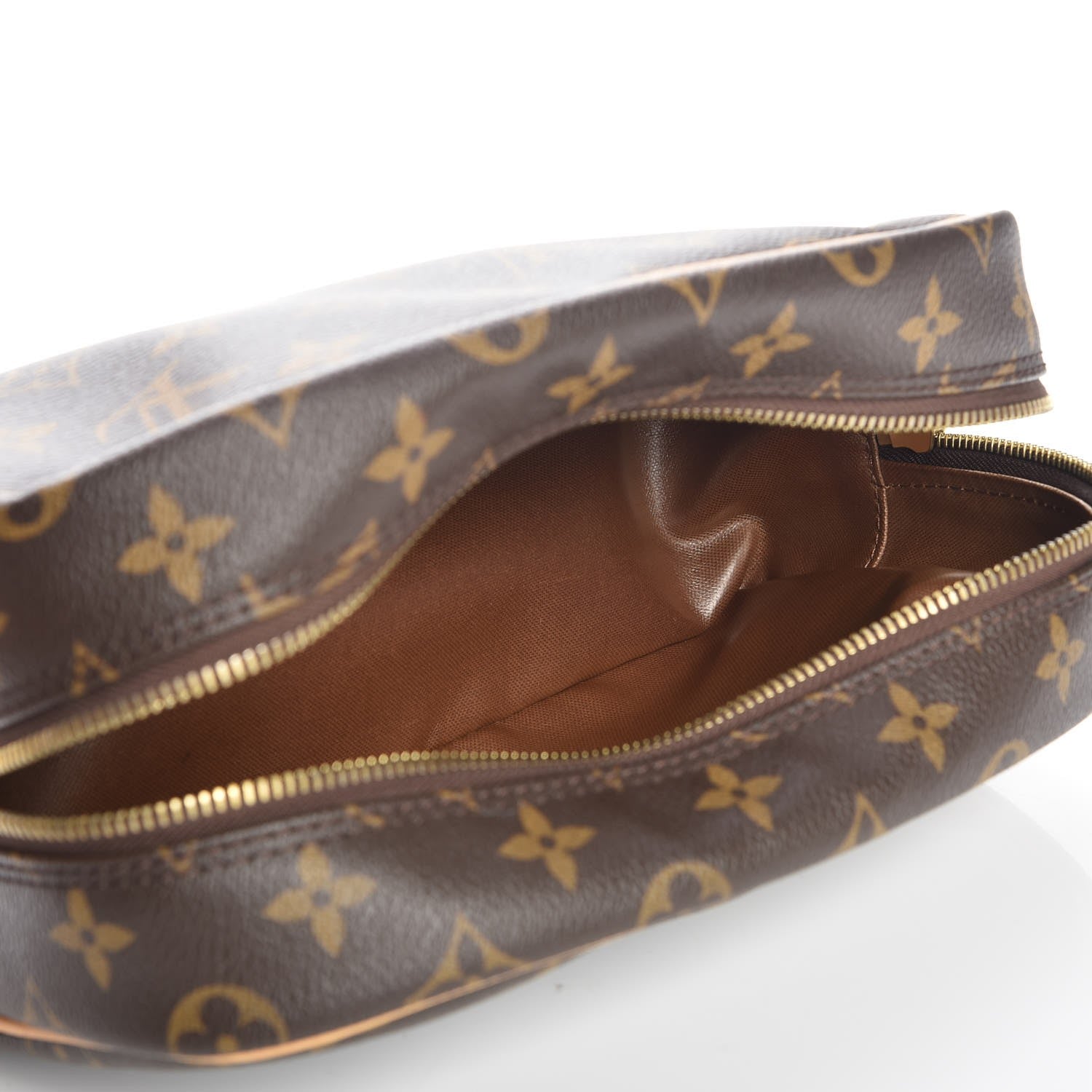 Louis Vuitton Monogram Toiletry Bag 25 5 of 7