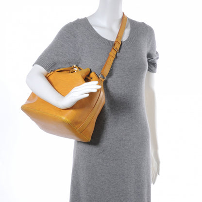 Louis Vuitton Epi Noe Tassil 2 of 7