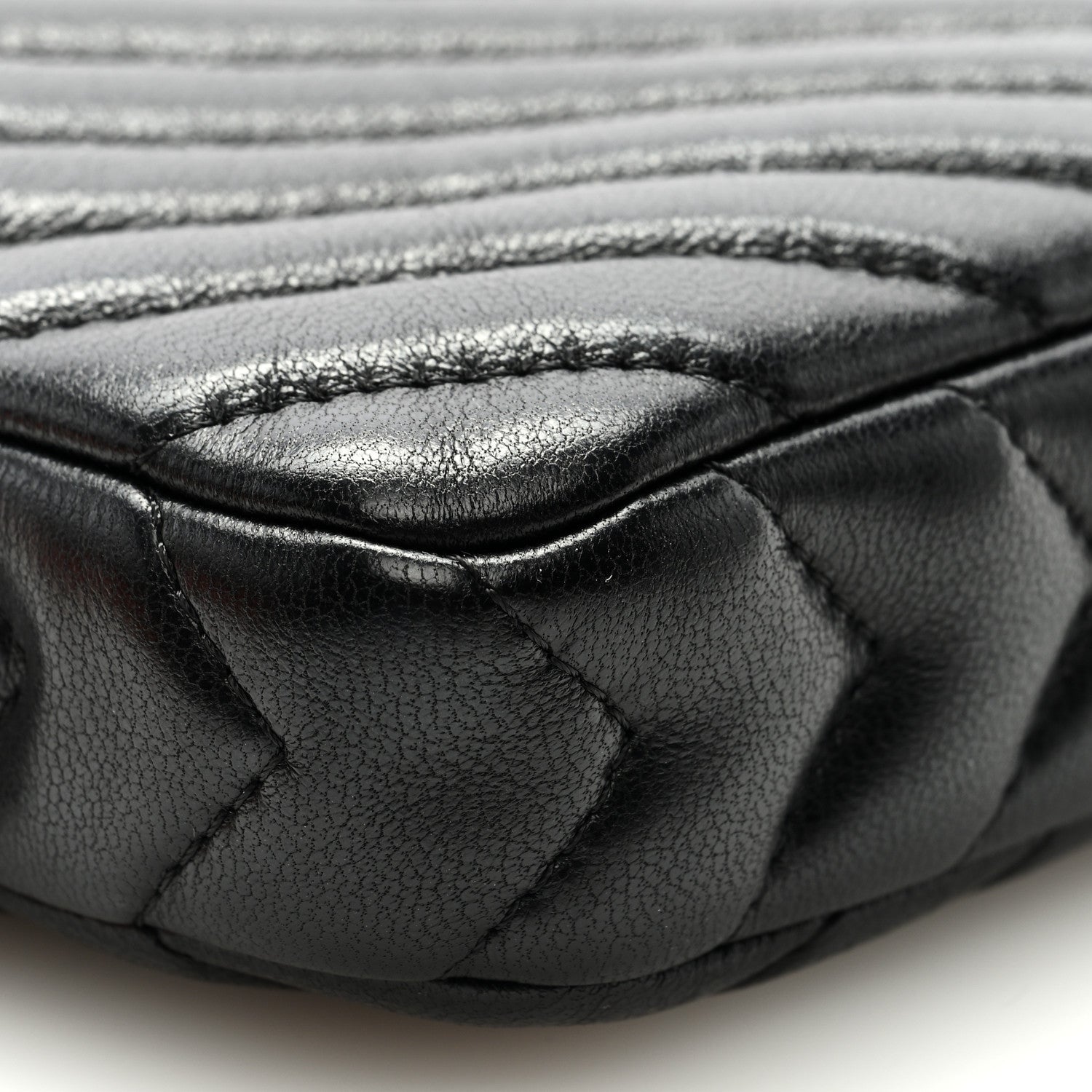 Chanel Lambskin Chevron Quilted Small Clutch With Chain Black 9 of 10
