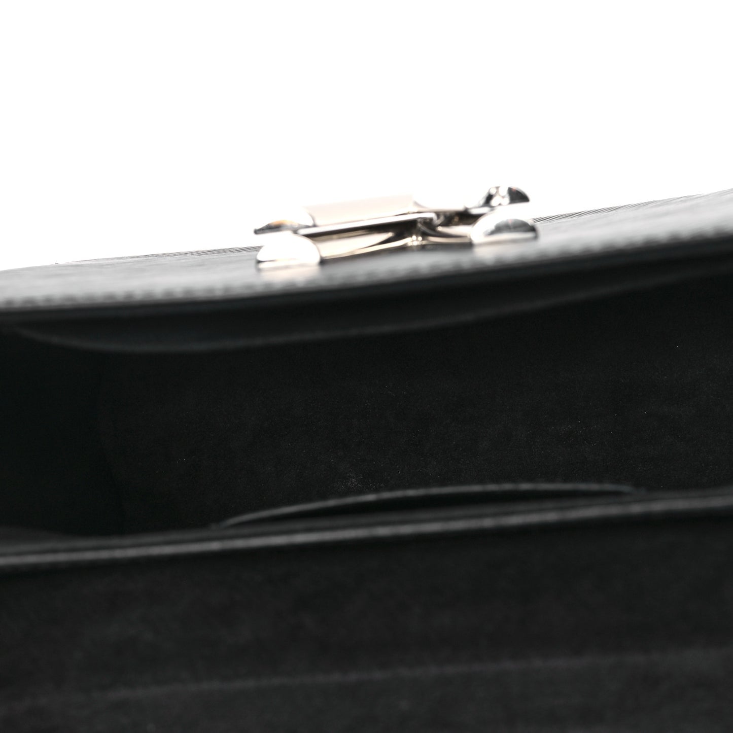 Epi Twist Shoulder Bag MM Black