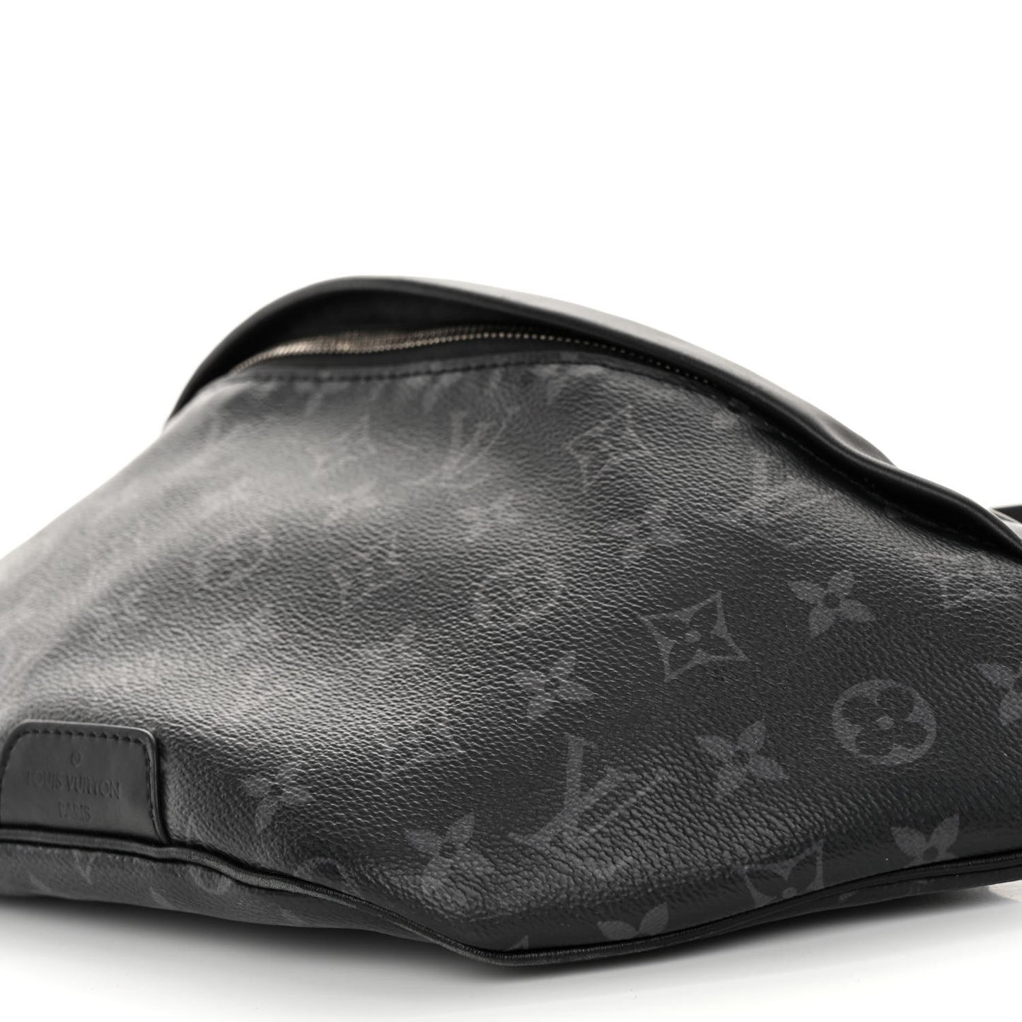 LOUIS VUITTON Monogram Eclipse Discovery Bumbag