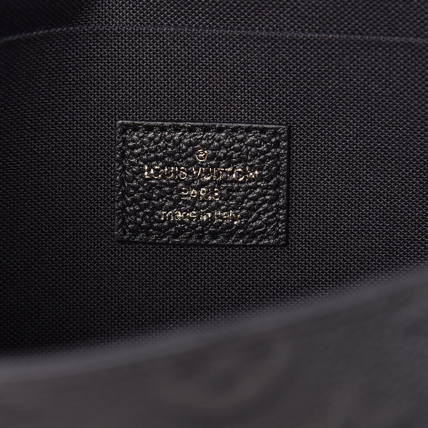 Empreinte Pochette Felicie Chain Wallet Black