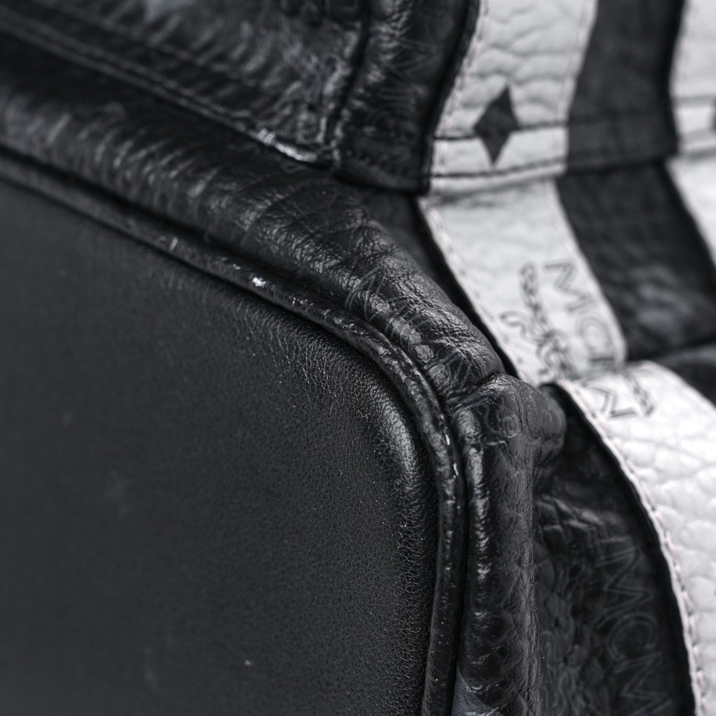 Metallic Visetos Striped Medium Stark Backpack Silver Black