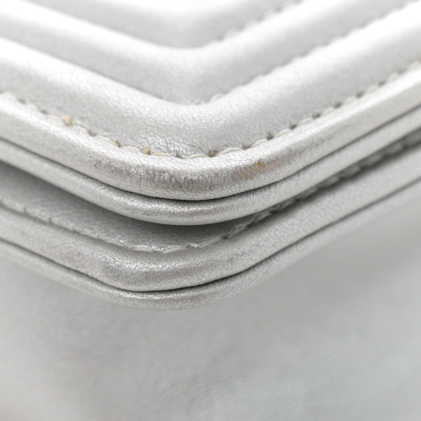 Metallic Calfskin Quilted New Medium Plexiglass Boy Flap Silver