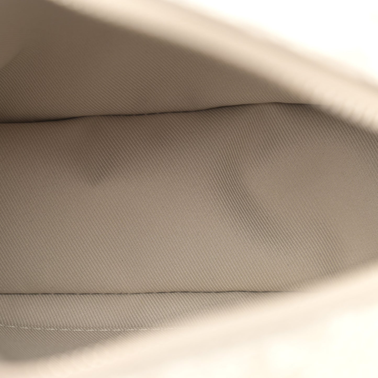Taurillon Embossed Mini Soft Trunk Calk