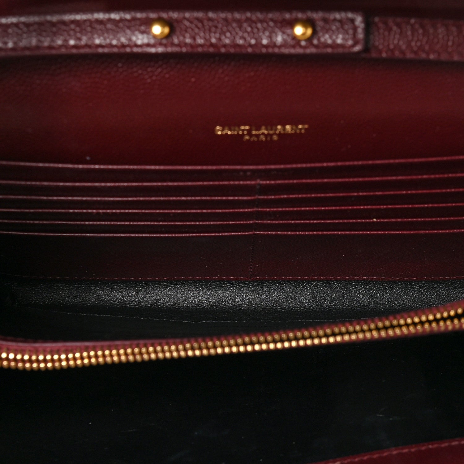 Saint Laurent Grain De Poudre Matelasse Chevron Monogram Chain Wallet Rouge Legion 5 of 8