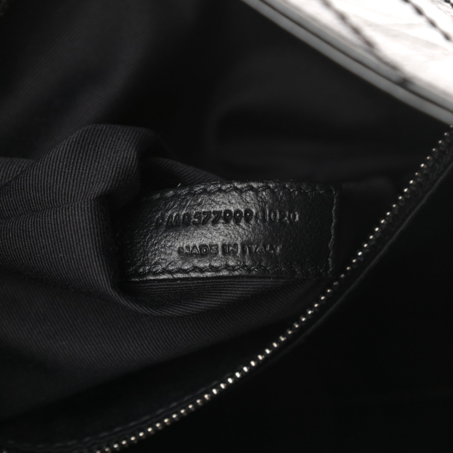 Saint Laurent Crinkled Calfskin Matelasse Monogram Medium Niki Shopper Tote Black 7 of 11