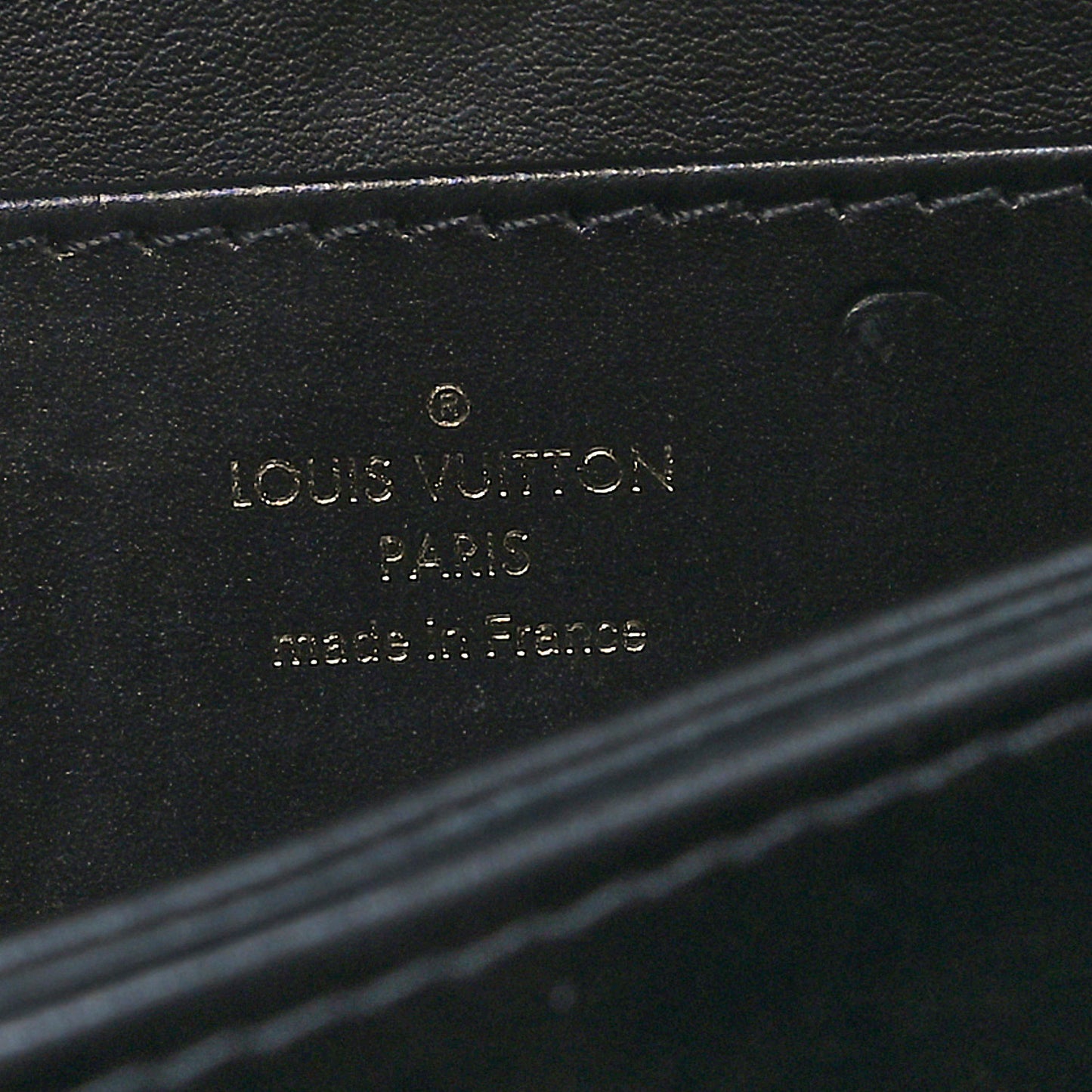 Grained Smooth Calfskin Rose Des Vents PM Black