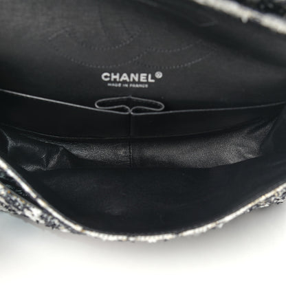 Chanel Tweed Camellia Quilted 2.55 Reissue 226 Flap Ecru 4 of 17