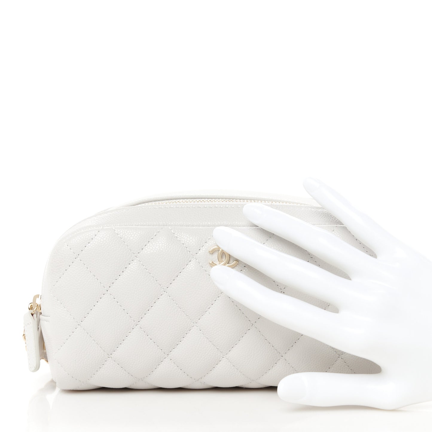 Caviar Quilted Toiletry Case With Chain Light Grey