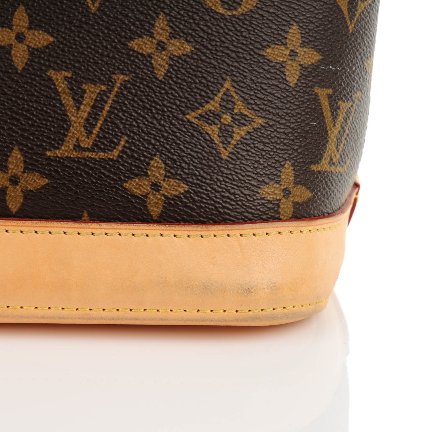 Louis Vuitton Monogram Alma PM 8 of 9