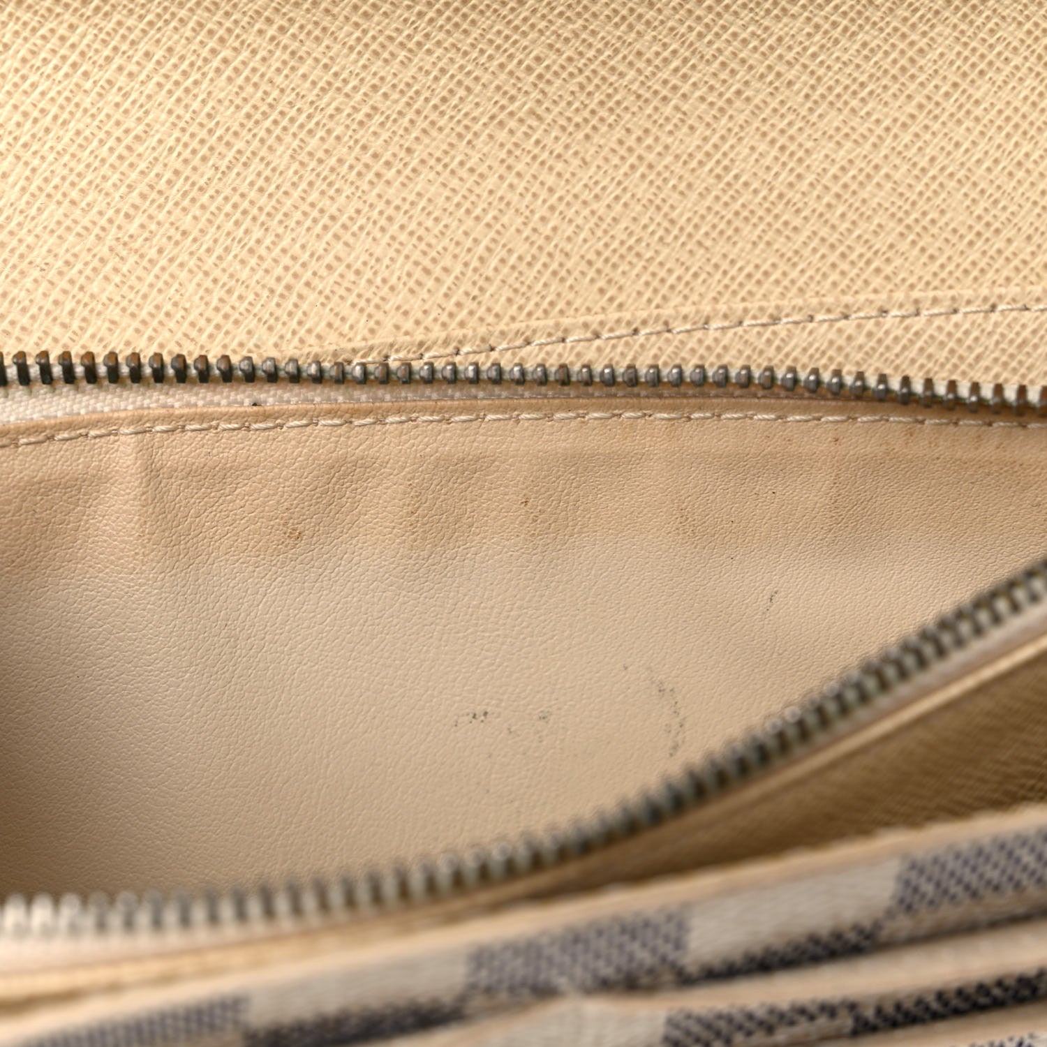 Louis Vuitton Damier Azur Sarah Wallet 16 of 21