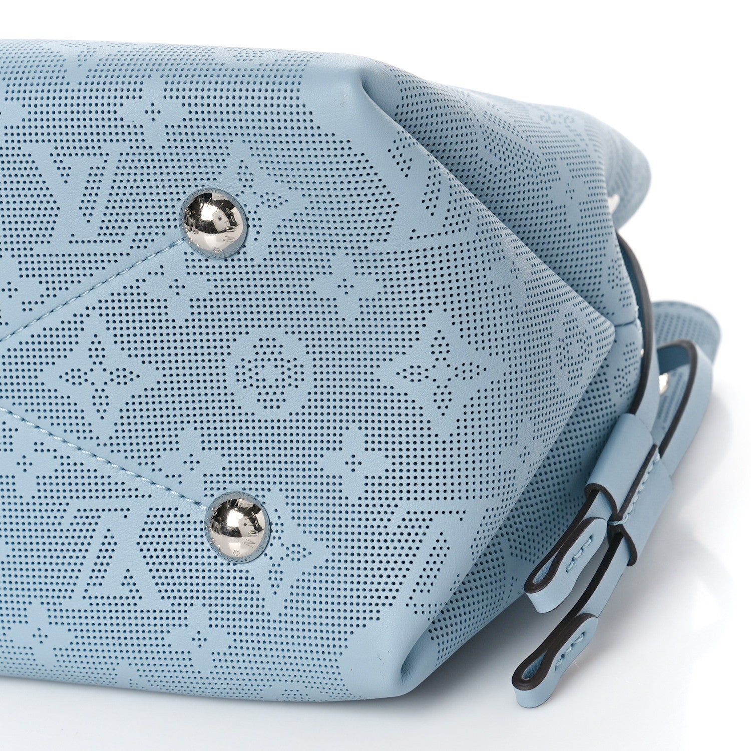 Louis Vuitton Calfskin Reverse Mahina Bella Horizon Blue 8 of 9