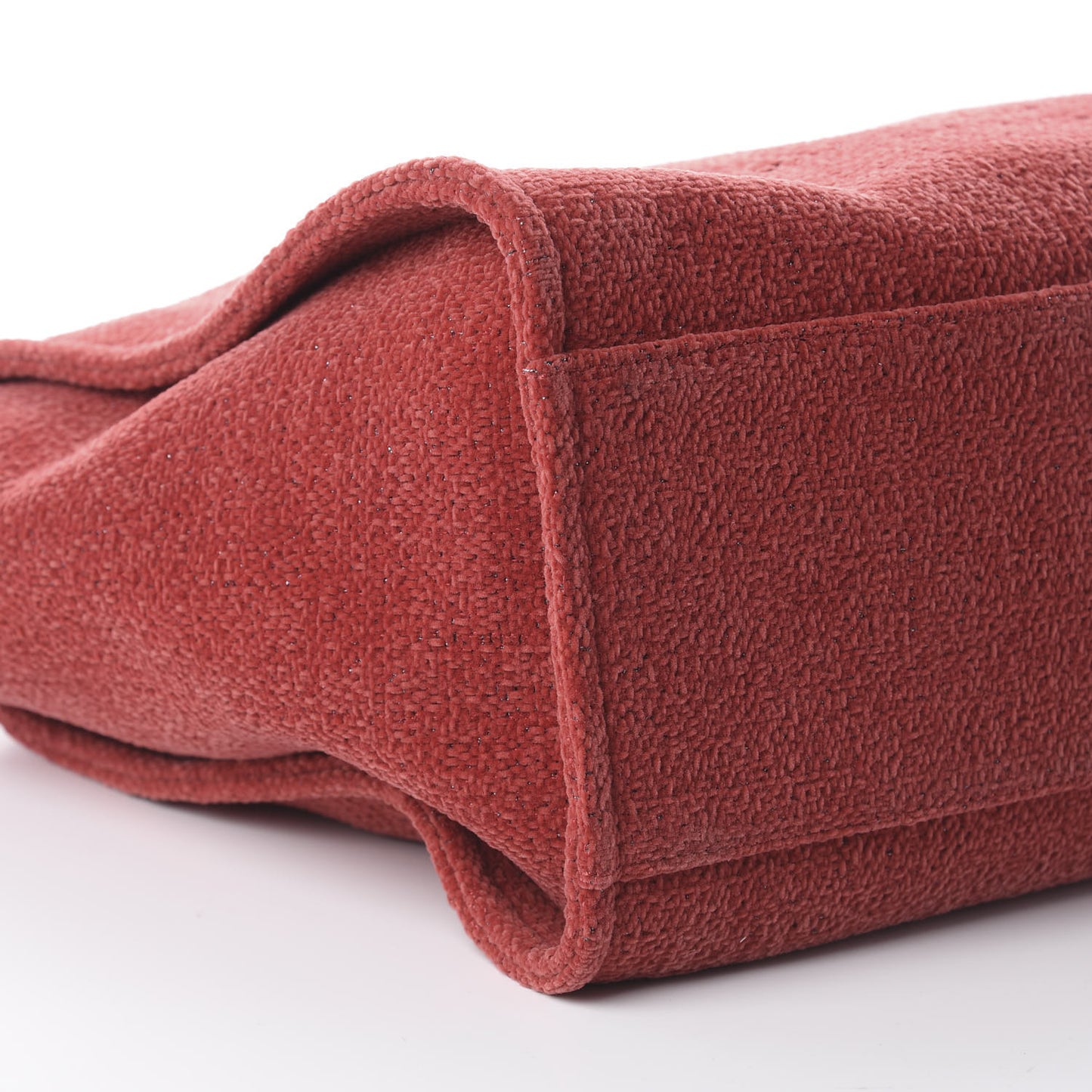 Lurex Boucle Medium Deauville Tote Red