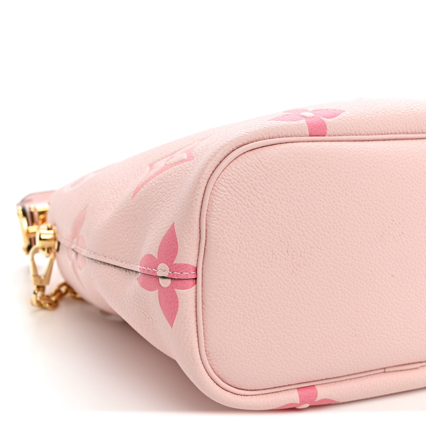 Empreinte Monogram Giant By The Pool Marshmallow Hobo PM Bouton De Rose