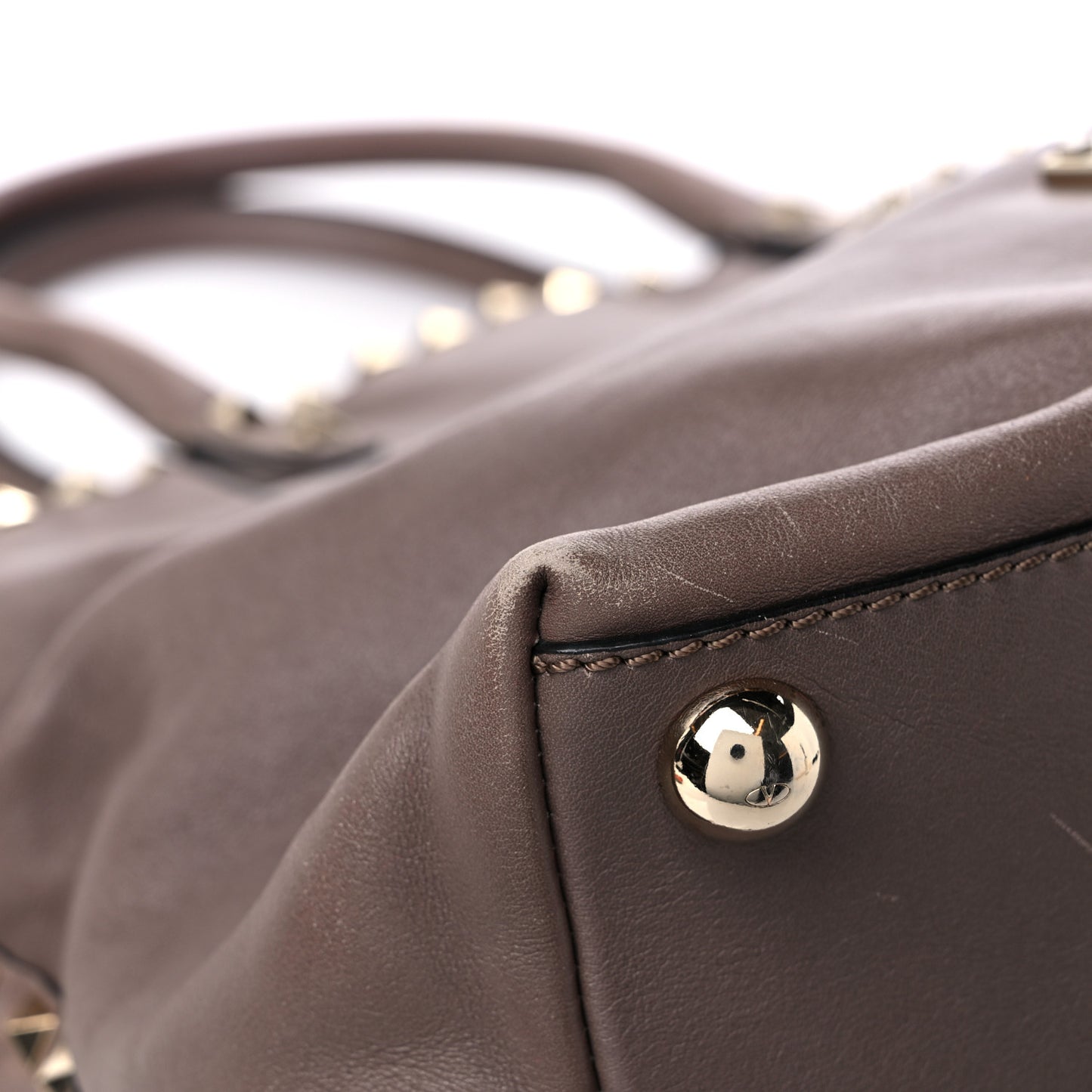 Vitello Rockstud Dome Satchel Taupe