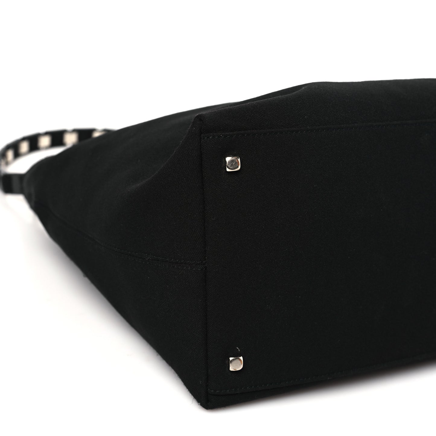 Canvas Vara Shoulder Bag Black