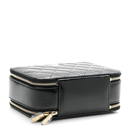 Chanel Shiny Lambskin Quilted CC Vanity Case Black 4 of 12