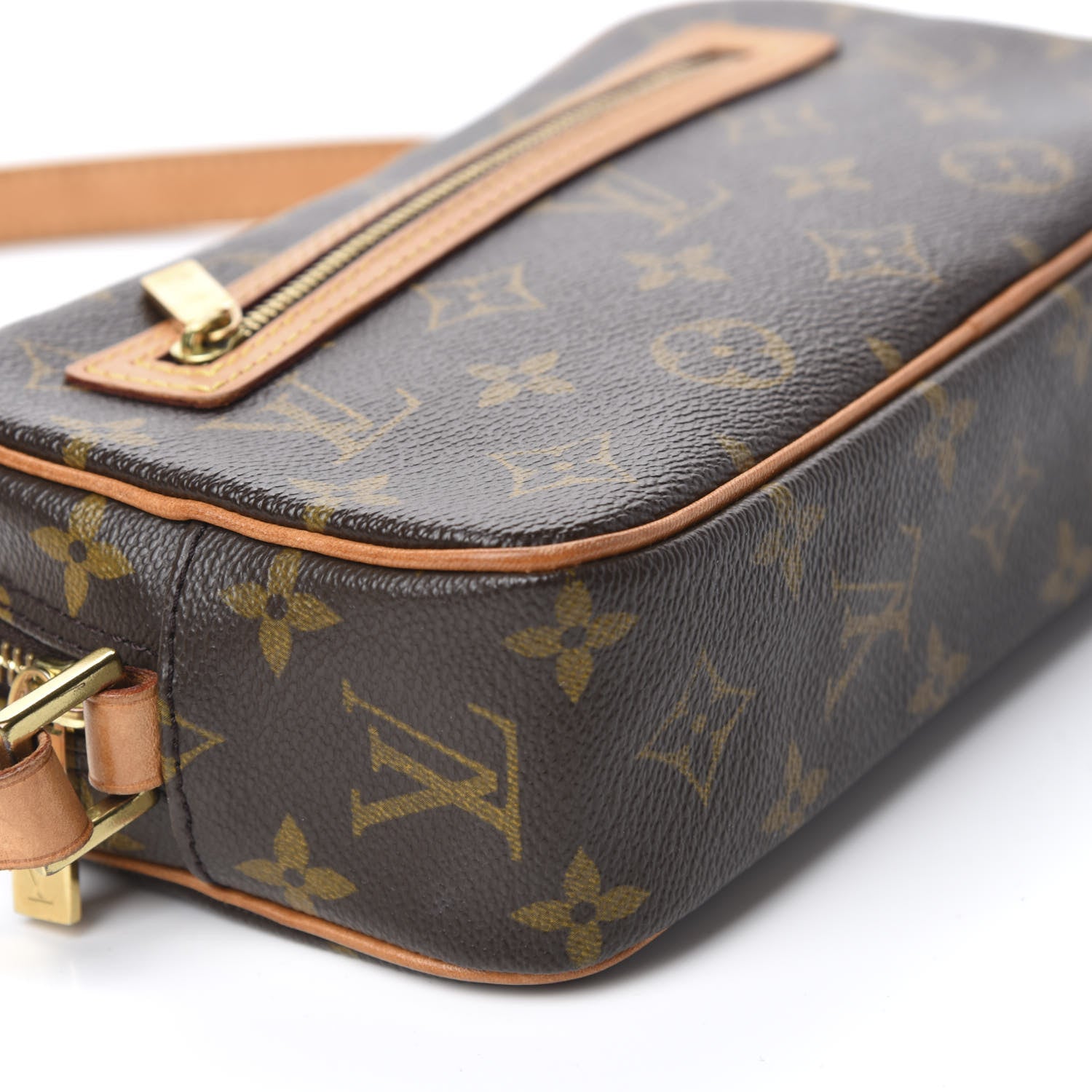 Louis Vuitton Monogram Pochette Cite 6 of 9