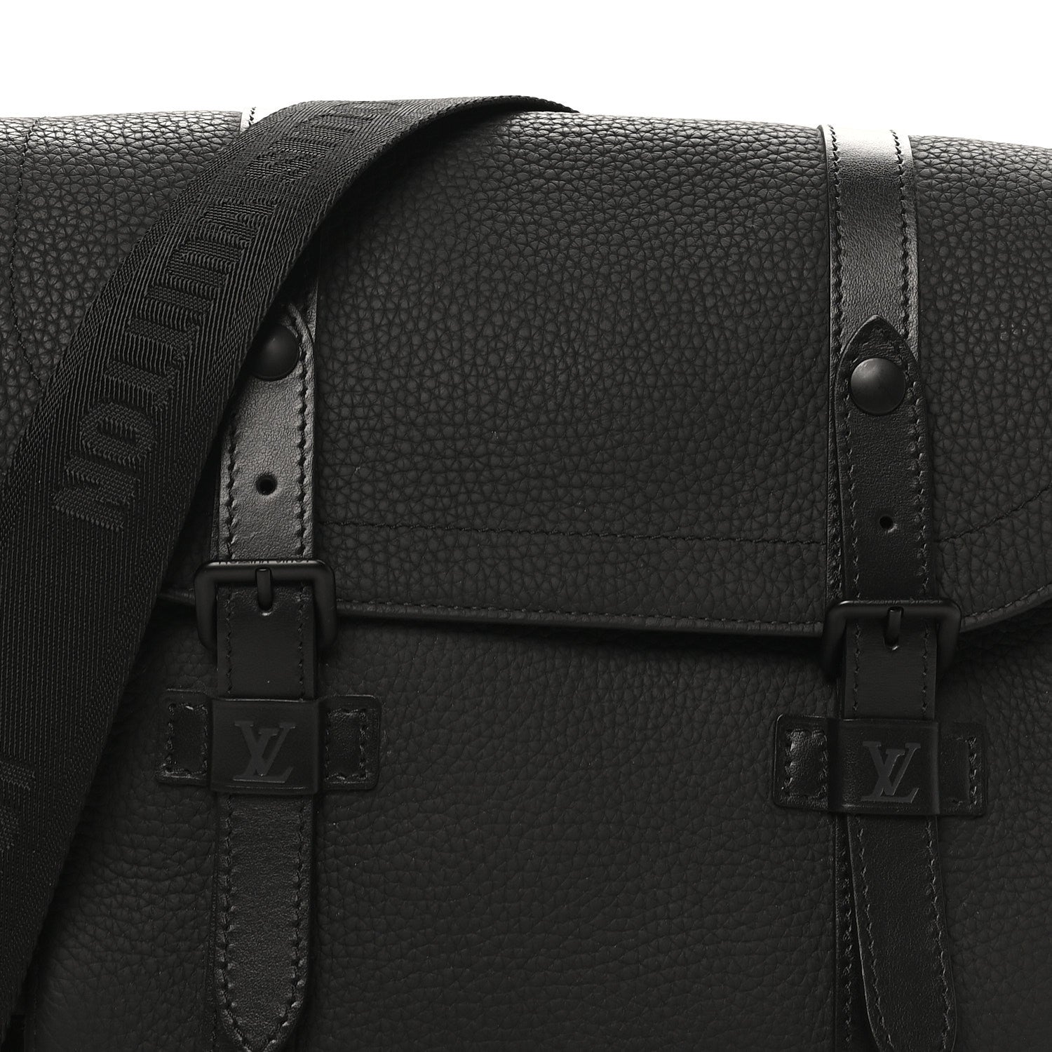 Louis Vuitton Taurillon Christopher Messenger Black 7 of 9