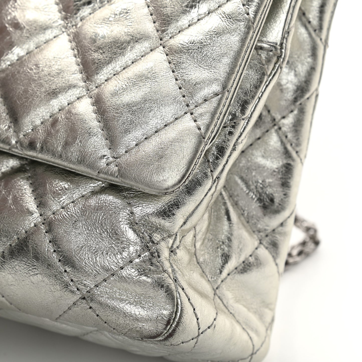 Metallic Aged Calfskin Quilted 2.55 Reissue 227 Flap Silver