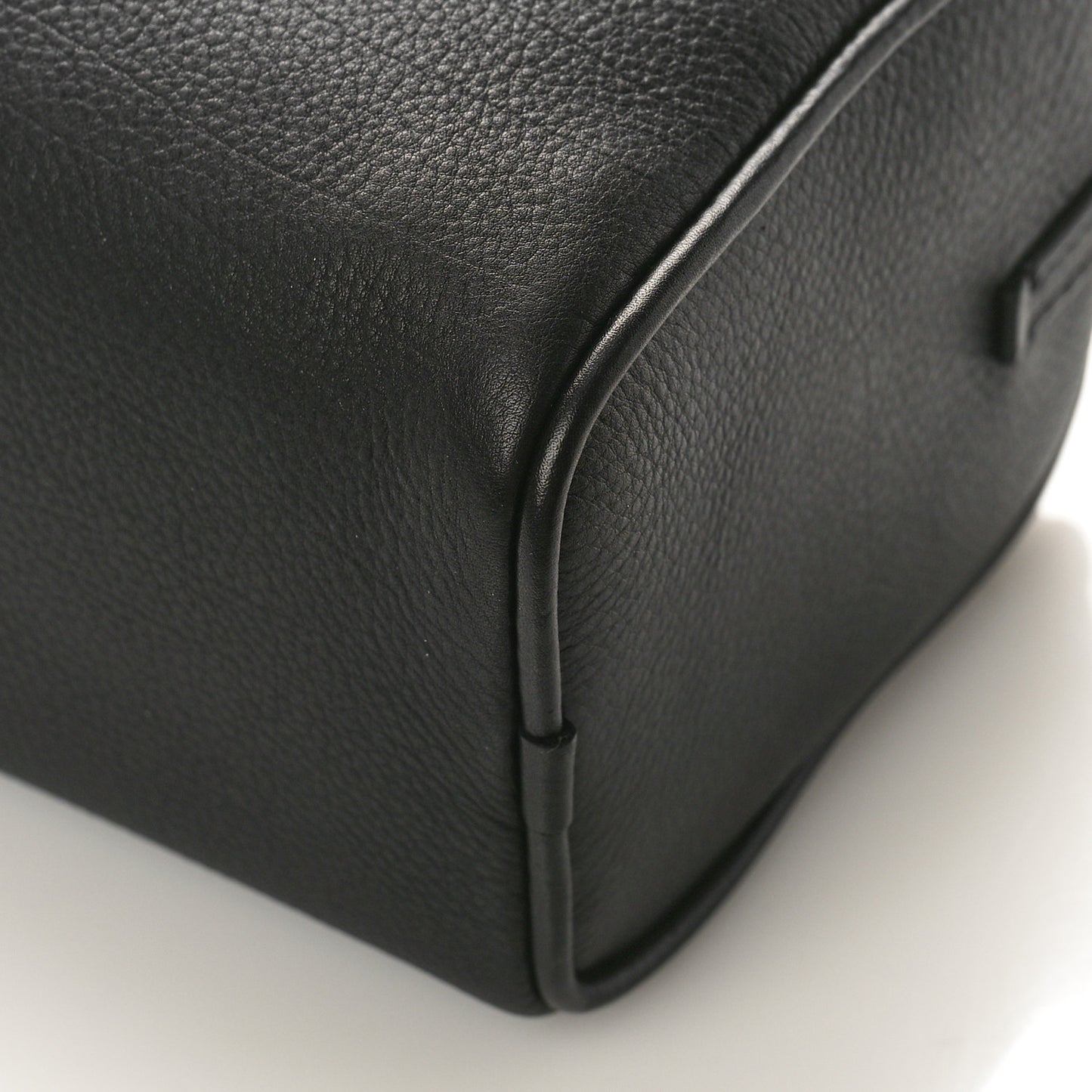Grained Calfskin 90's Bag Black