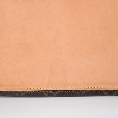 Louis Vuitton Monogram Cabas Mezzo 11 of 16
