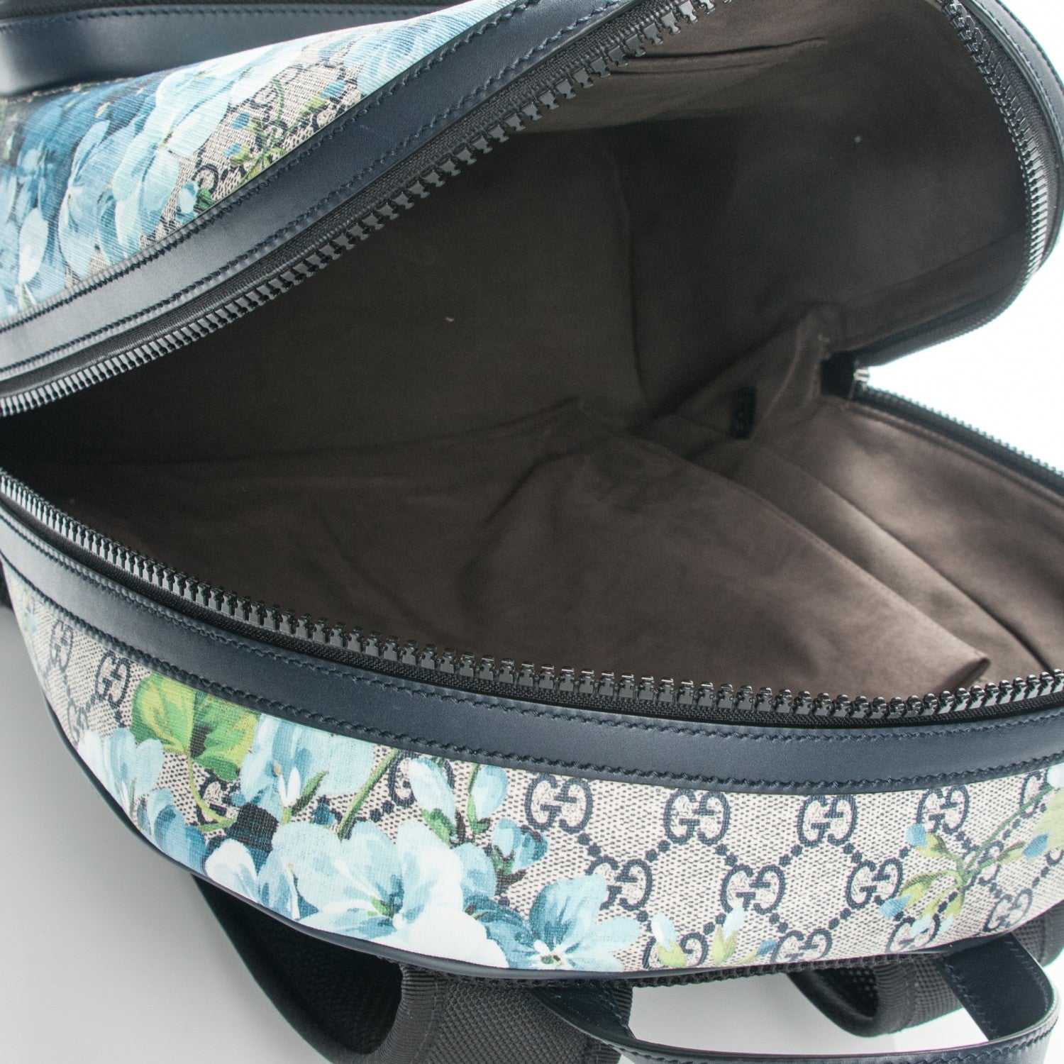 Gucci GG Supreme Monogram Blooms Medium Day Backpack Beige Blue Navy 5 of 7